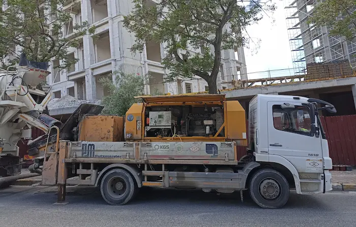 Yer pompası ile beton aktarımı